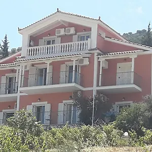 Apartment Myrtos, Divarata