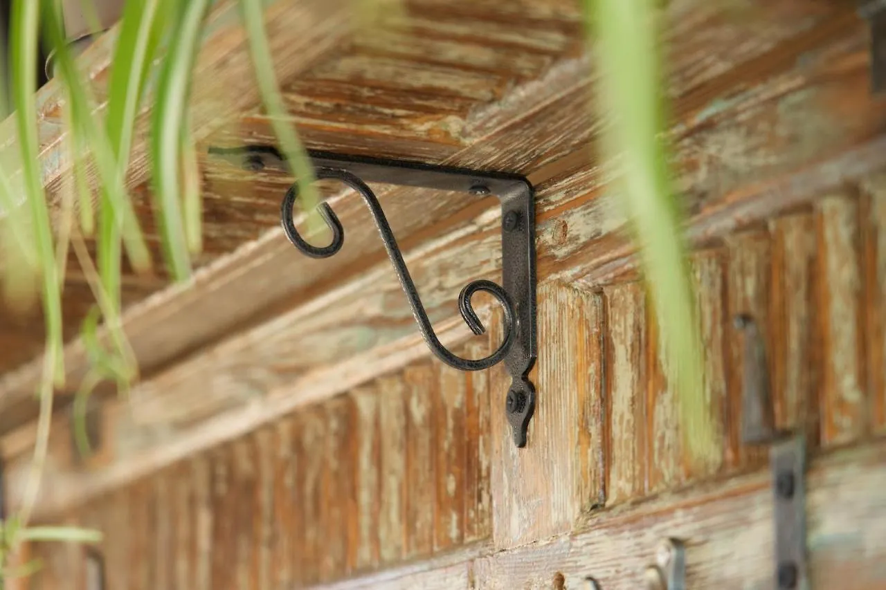 Driftwood Villa Karavados 0*,