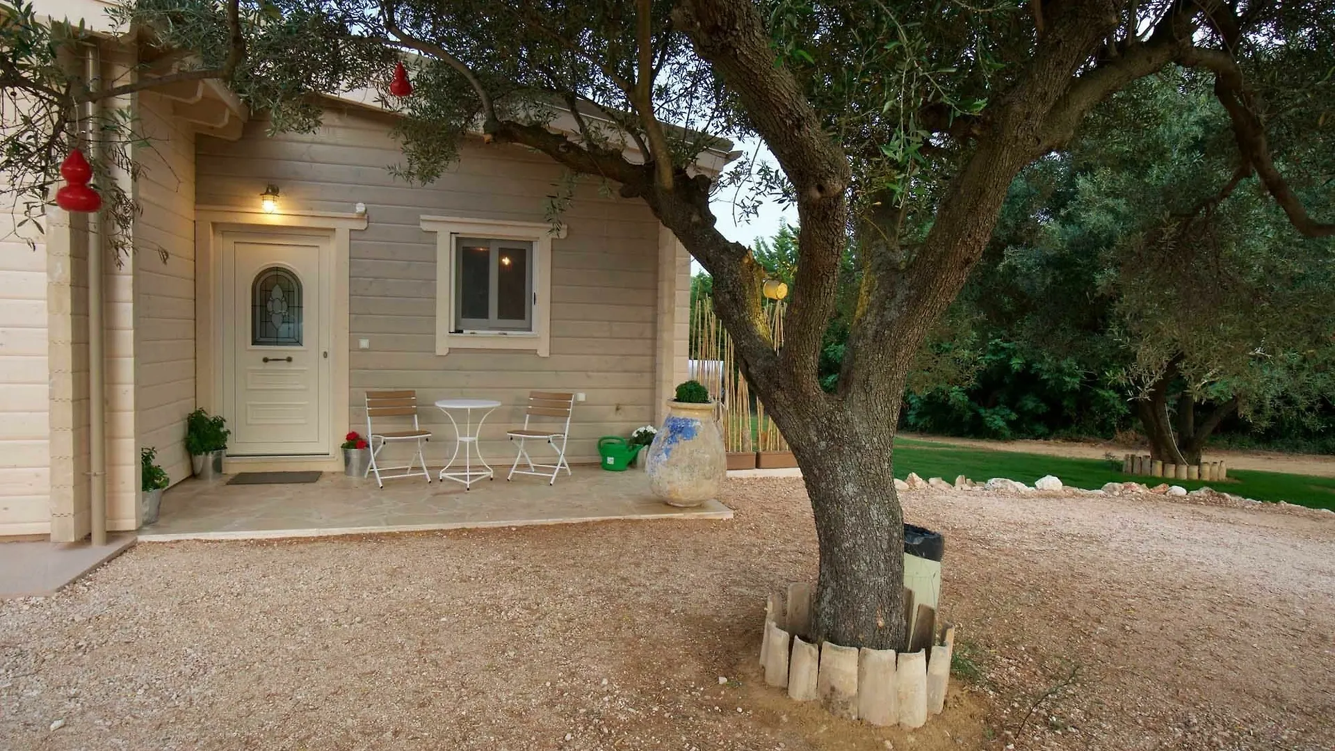 Driftwood Villa Karavados